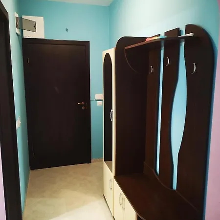 Апартамент Complex Karia 6 *