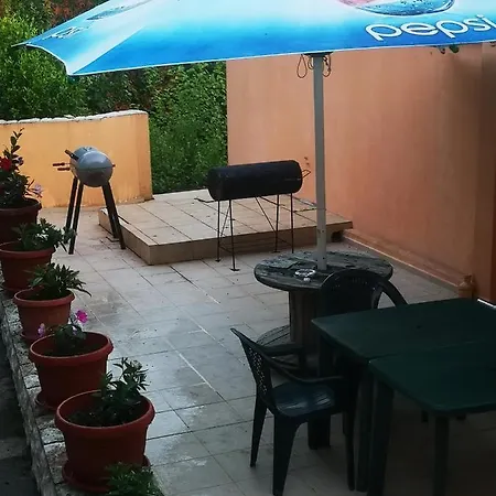 Complex Karia 6 * Kavarna